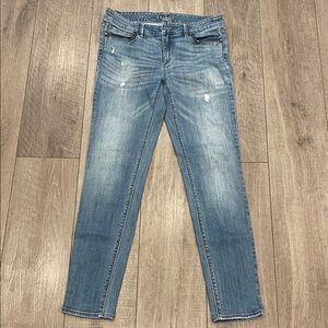 White House Black Market Light Blue Skinny Jeans With A Leather Trim Size 4